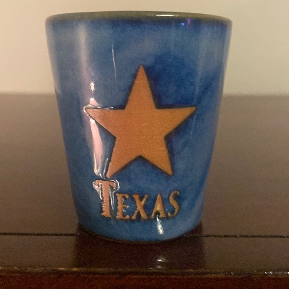Brand New
Dallas Texas Blue Shot Glass